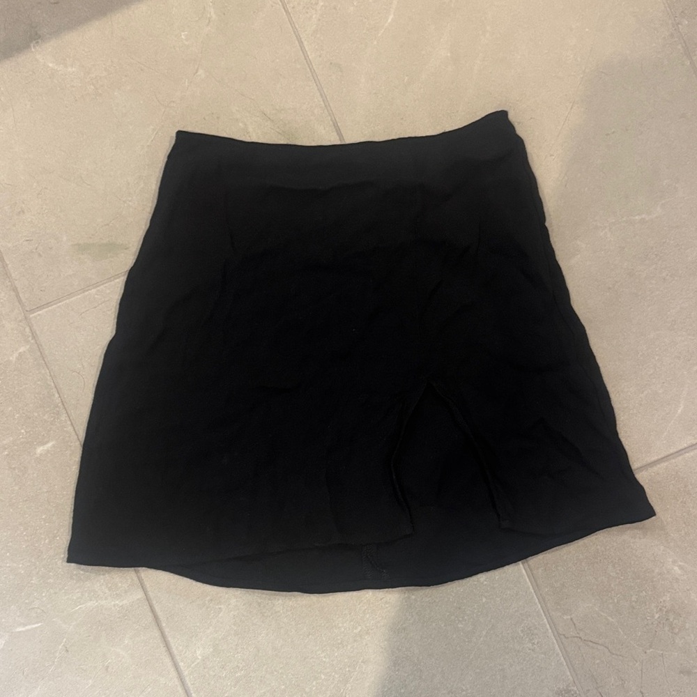 Reformation Black mini Skirt with slit